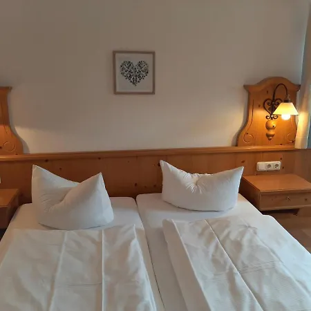 Hotel Gemeindeschaenke 3*