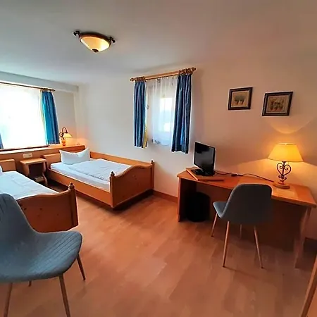 Gemeindeschaenke 3*
